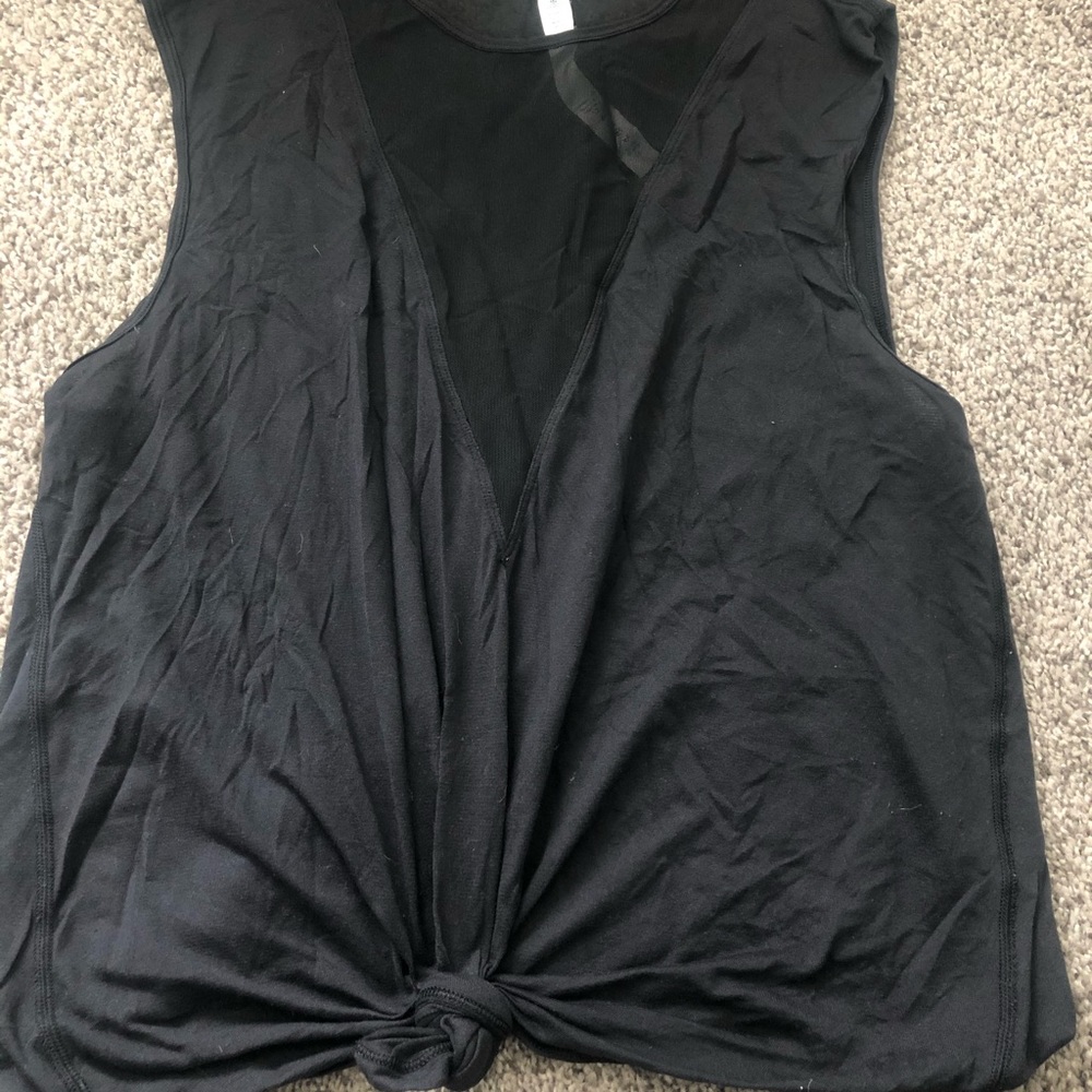Lululemon mesh tank